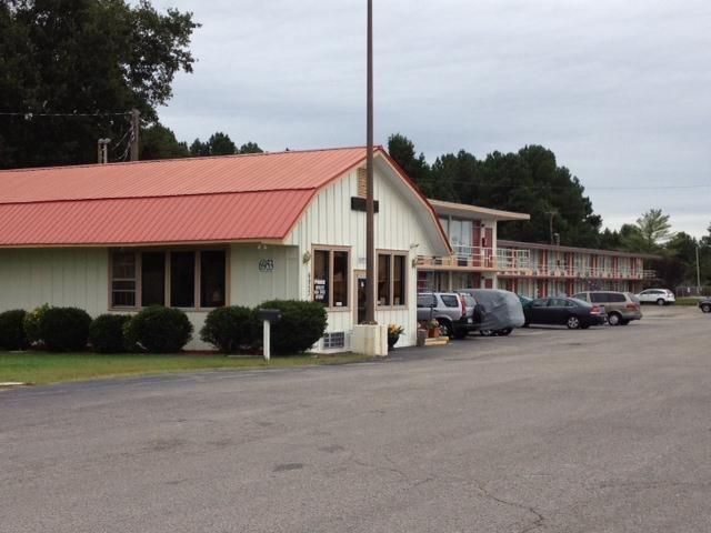 Red Carpet Inn Battleboro Exterior photo